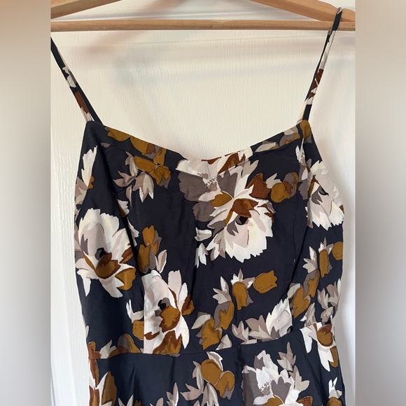 Floral thin strap mini dress - Picture 3 of 5